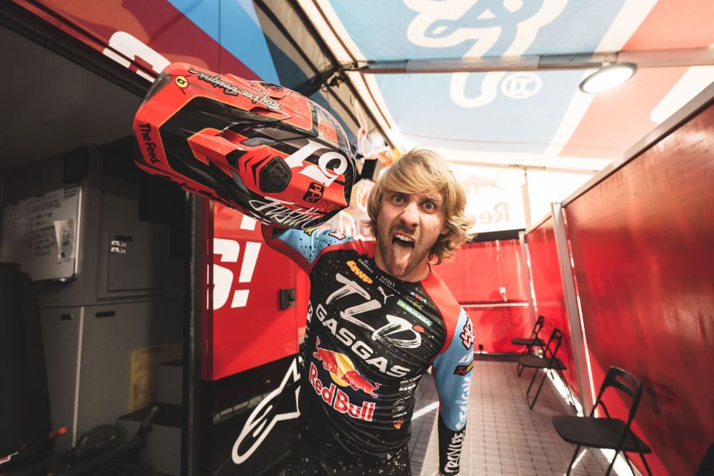 CHECK THIS OUT! IT'S THE ALL-NEW GASGAS/TROY LEE DESIGNS PRO